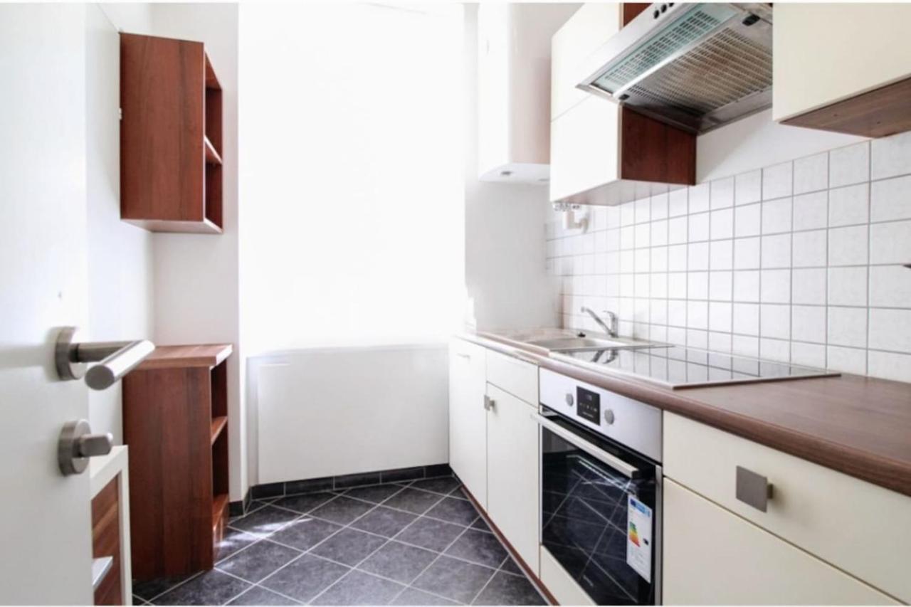 1 Bedroom Apartment Near Central Station Wiedeń Zewnętrze zdjęcie